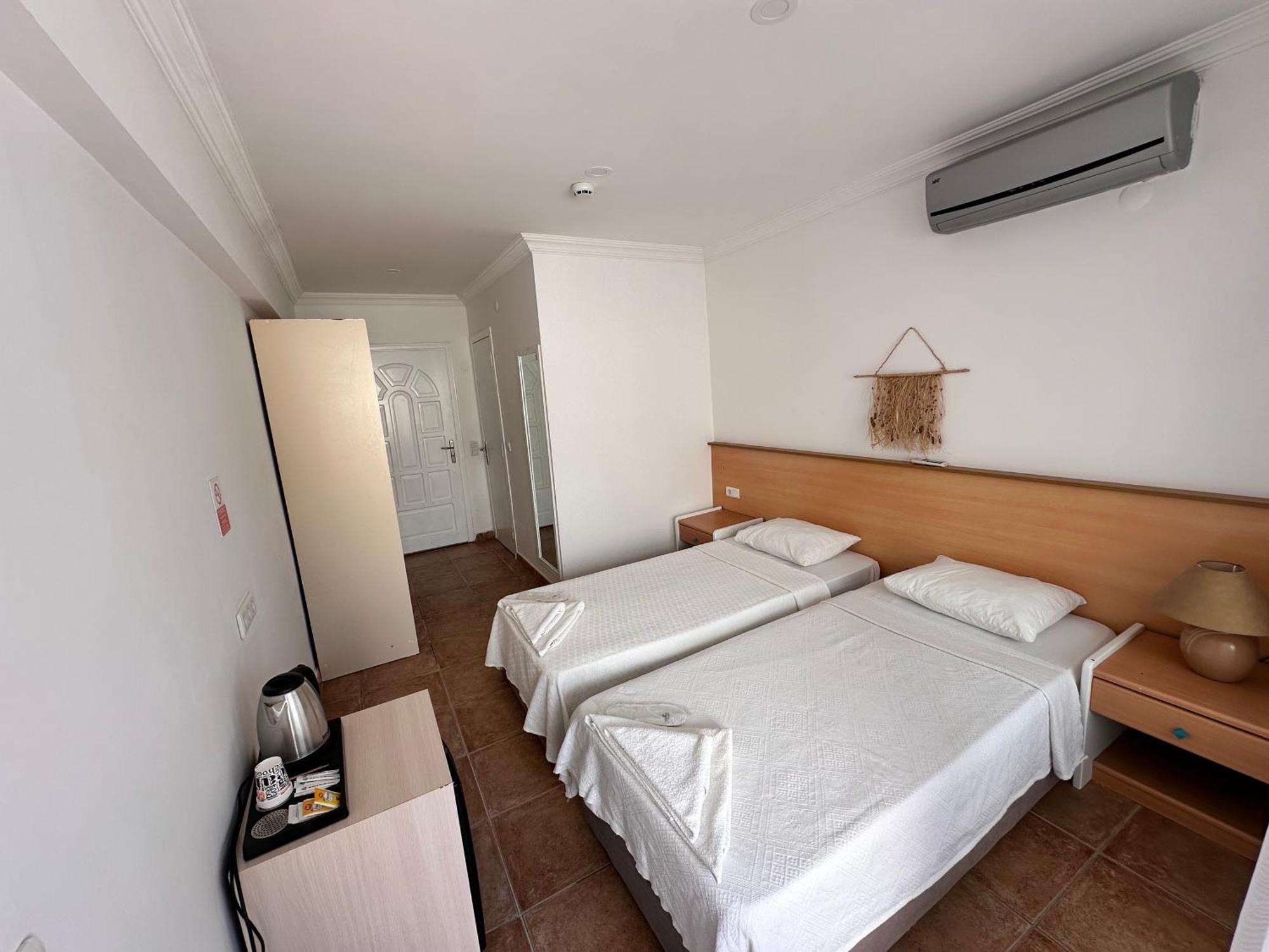 Mimosa Pension Κας Εξωτερικό φωτογραφία